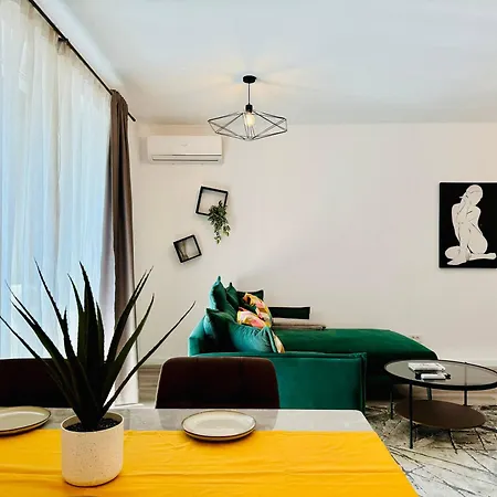 Joy Mara M9-58 Apartment